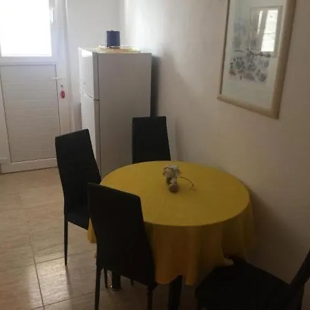 Apartments Kalajzic Pucisca Room photo