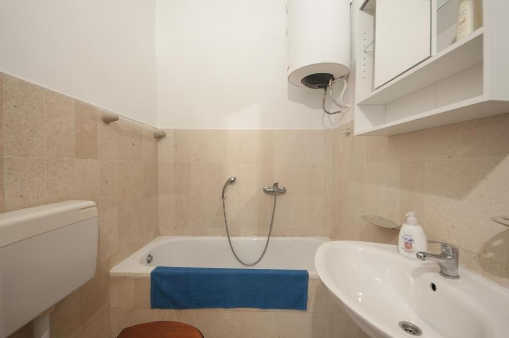 Kalajzic Appartement Pucisca